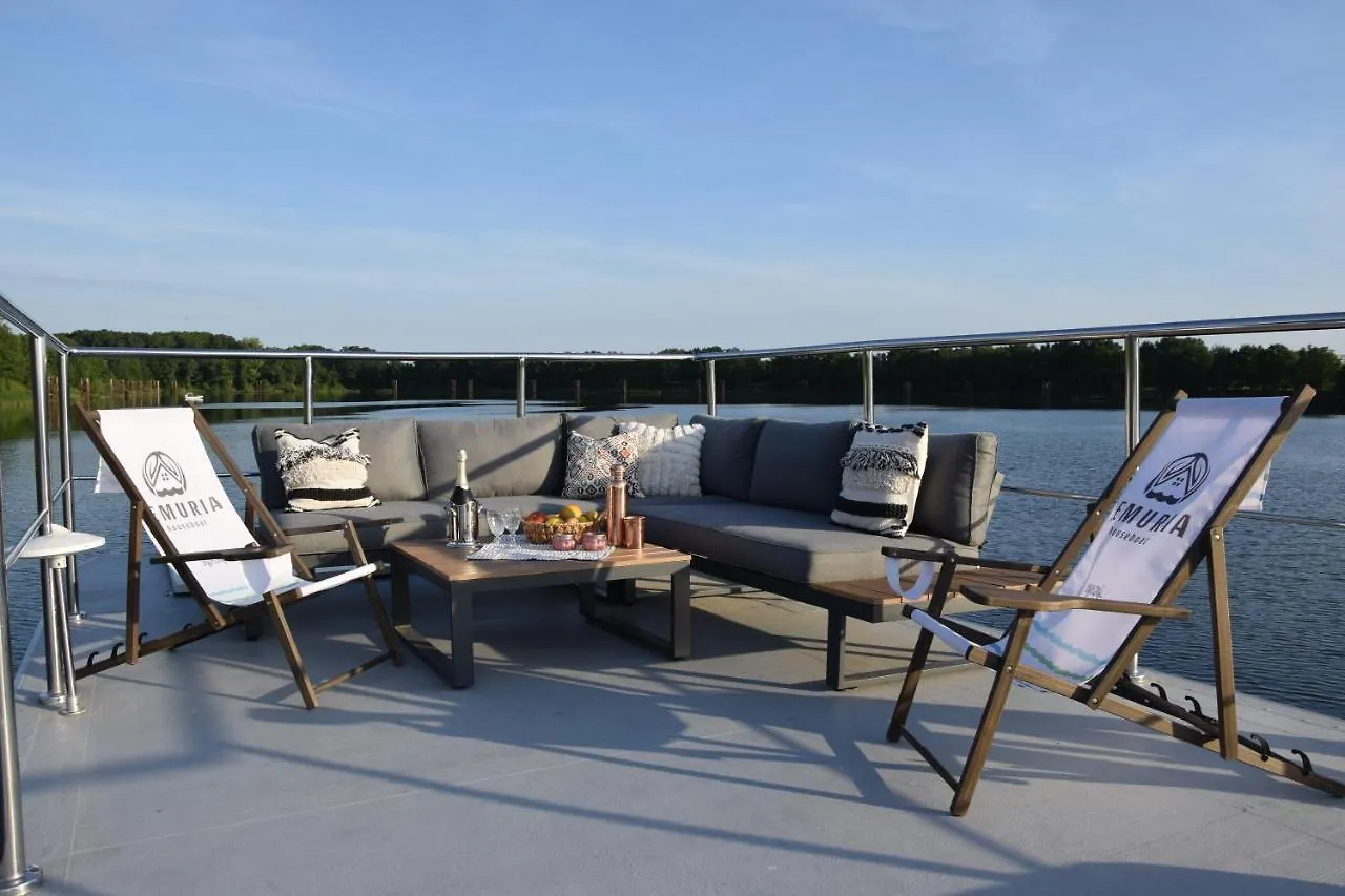 Lemuria Houseboat - Plywajacy Domek Na Wodzie Wroclaw Poland